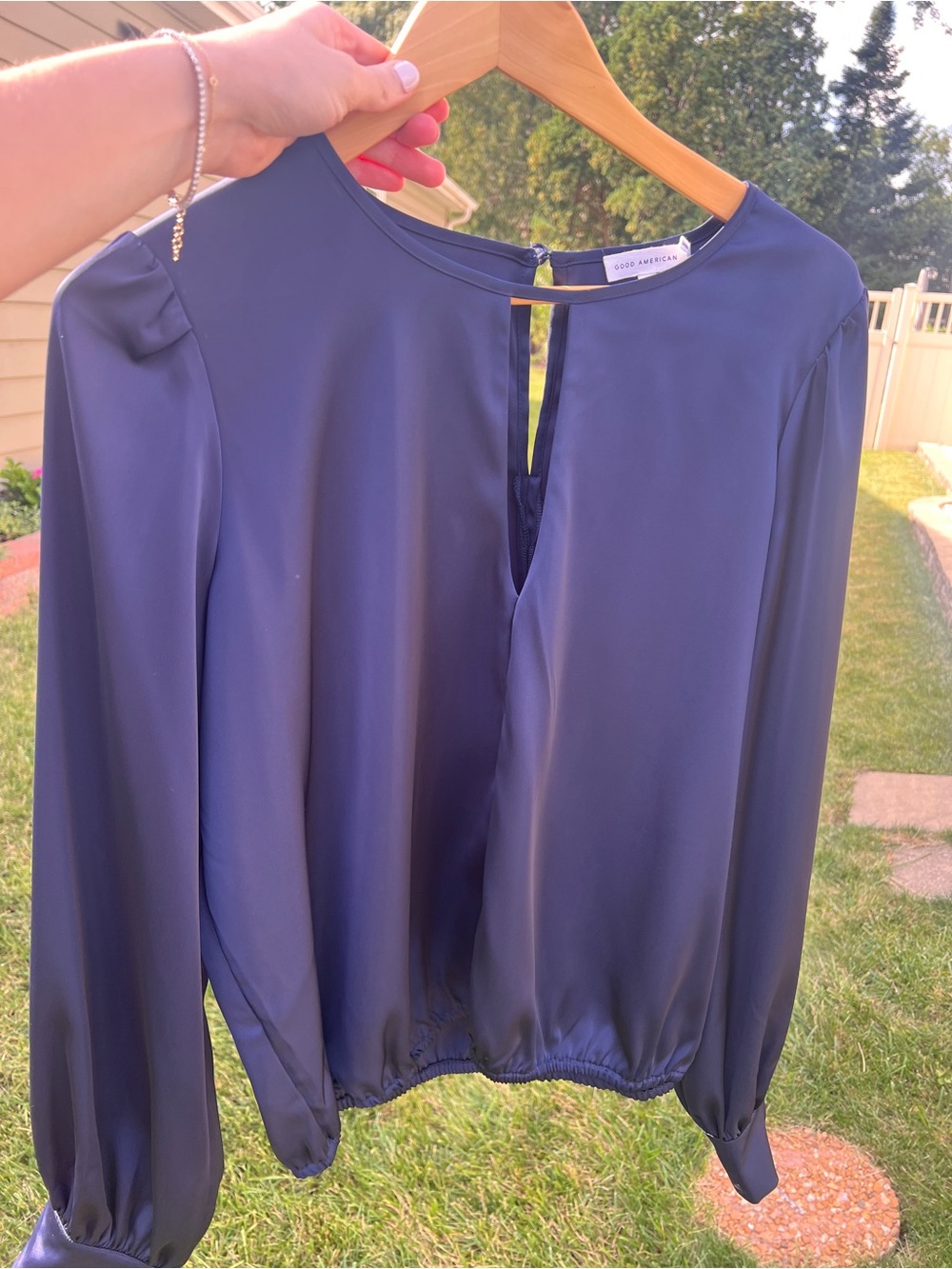 Good American Navy Keyhole Long Sleeve Blouse